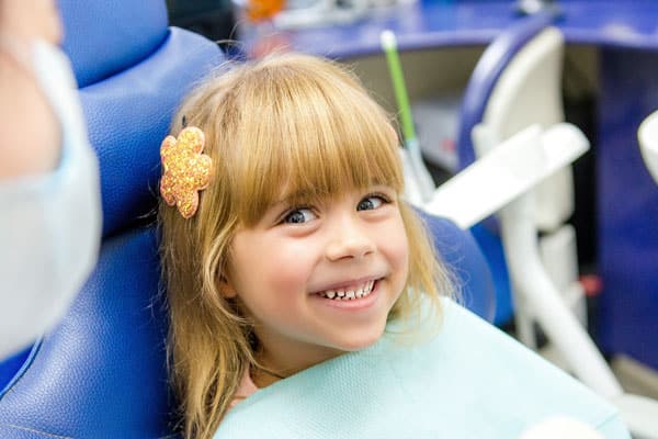 Tratamiendo dental odontopediatría niños